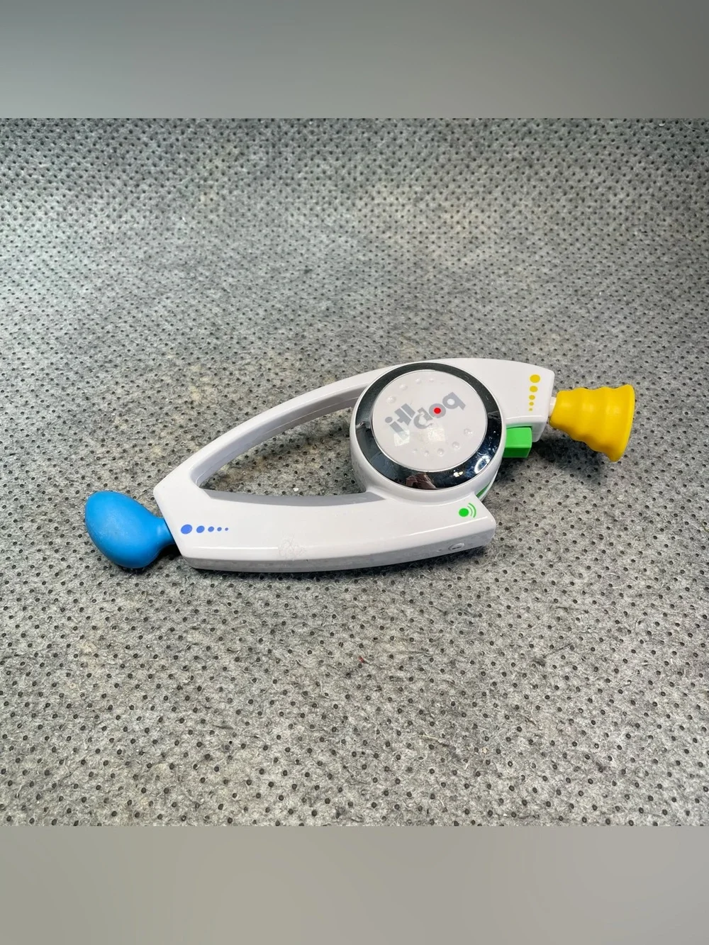 2008 Hasbro Bop It! Electronic Handheld